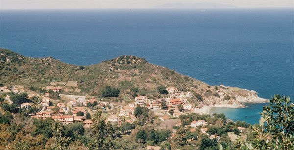 Capo Sant'Andrea, nel Parco dell'Arcipelago Toscano
